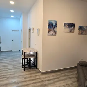 Nuevo Apto Divina Pastora N2 , Málaga Spagna